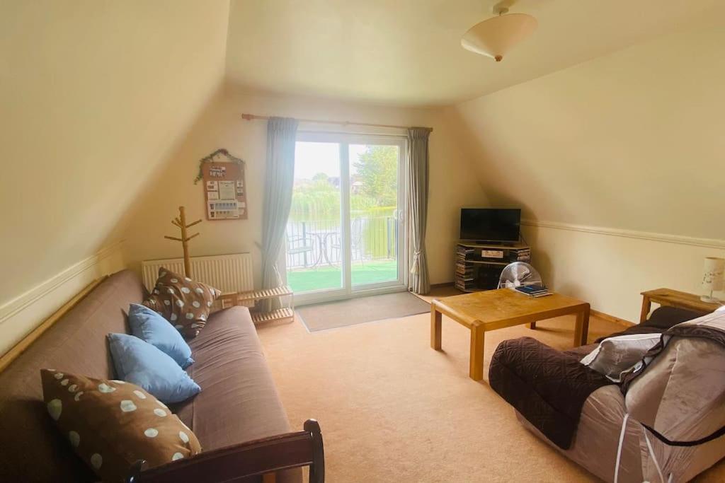 Chalet River Lark Ely